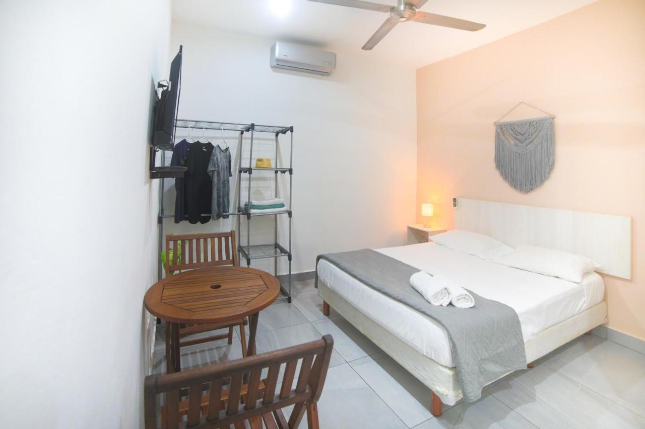 Almond Suites 신데 델 카르멘 외부 사진
